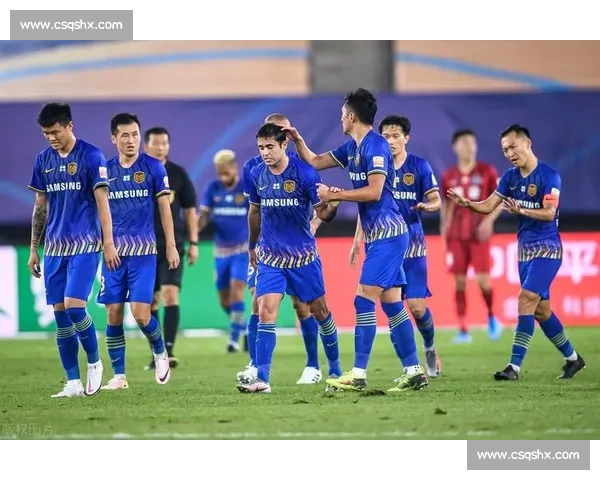 恒大对阵苏宁焦点之战最终胜负揭晓谁才是赛场赢家引发球迷热议全场表现 恒大对阵苏宁焦点之战最终胜负揭晓谁才是赛场赢家引发球迷热议全场表现